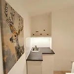 Play And Relax In Lake-parkside Cozy Family Retreat - Jegenye 度假居 *