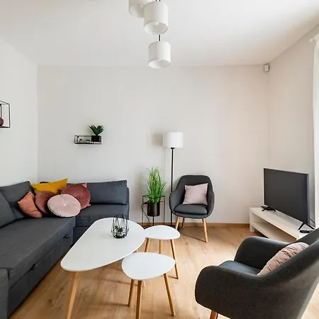 펜션 Play And Relax In Lake-parkside Cozy Family Retreat - Jegenye *