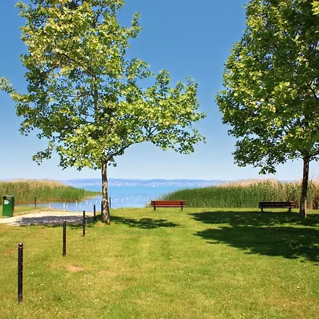 Ferienhaus Play And Relax In Lake-parkside Cozy Family Retreat - Jegenye Zamárdi