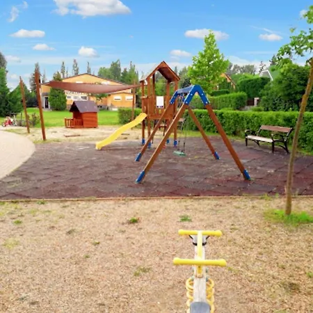 度假居 Play And Relax In Lake-parkside Cozy Family Retreat - Jegenye *