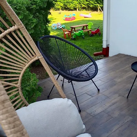 Play And Relax In Lake-parkside Cozy Family Retreat - Jegenye 度假居 *