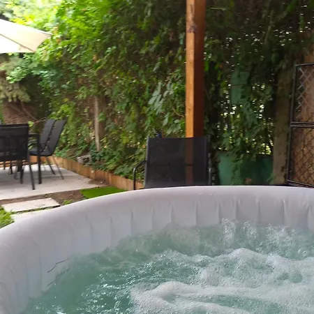 Play And Relax In Lake-parkside Cozy Family Retreat - Jegenye Hébergement de vacances Zamárdi