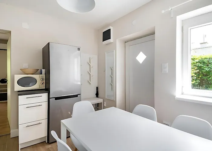 בית נופש Play And Relax In Lake-parkside Cozy Family Retreat - Jegenye *