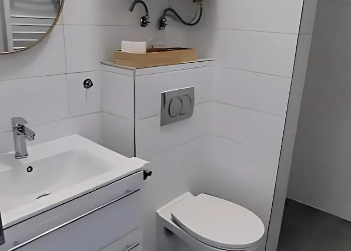 Play And Relax In Lake-parkside Cozy Family Retreat - Jegenye *